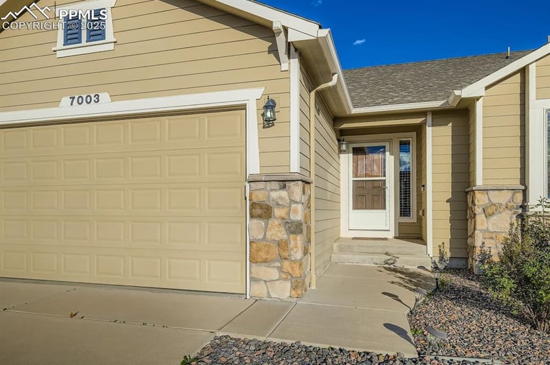 7003 Thorn Brush Way, Colorado Springs, CO 80923