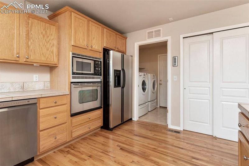 7004 Granite Peak Dr, Colorado Springs, CO 80923