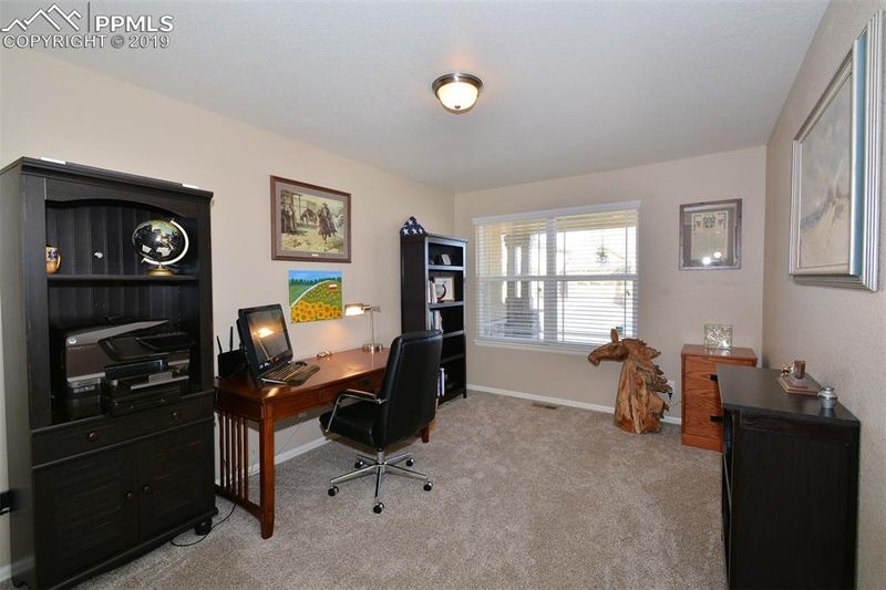 7004 Pear Leaf Ct, Colorado Springs, CO 80927