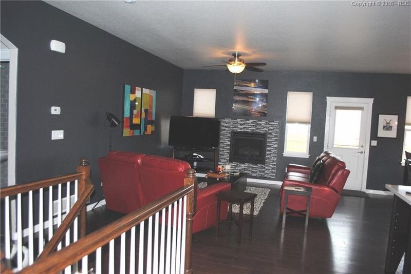 7007 Shining Peak Ln, Colorado Springs, CO 80918