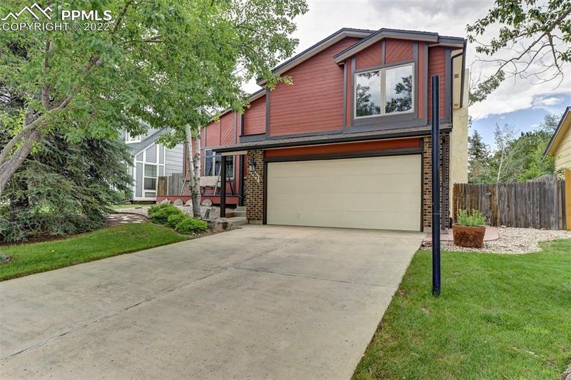 7007 White Buffalo Rd, Colorado Springs, CO 80919