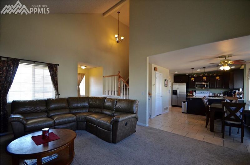 7008 Prairie Wind Dr, Colorado Springs, CO 80923