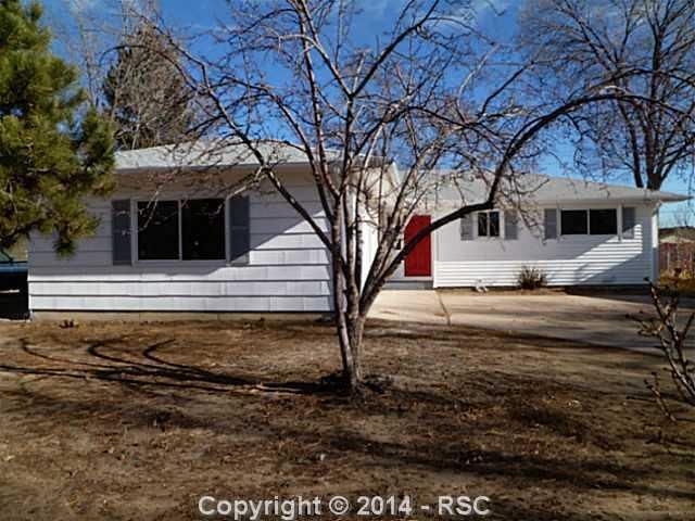 701 Sequoia Dr, Colorado Springs, CO 80910