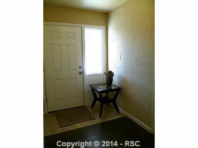 701 Sequoia Dr, Colorado Springs, CO 80910