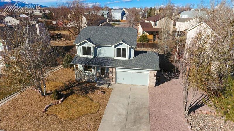 7010 Allens Park Dr, Colorado Springs, CO 80922