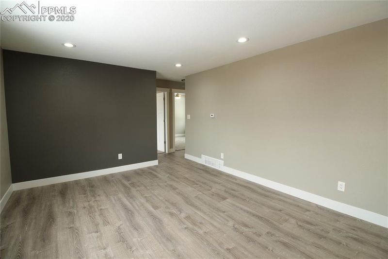 7010 Harding St, Colorado Springs, CO 80911