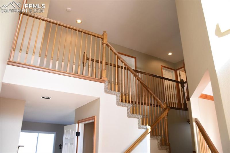 7010 Hillbeck Dr, Colorado Springs, CO 80922