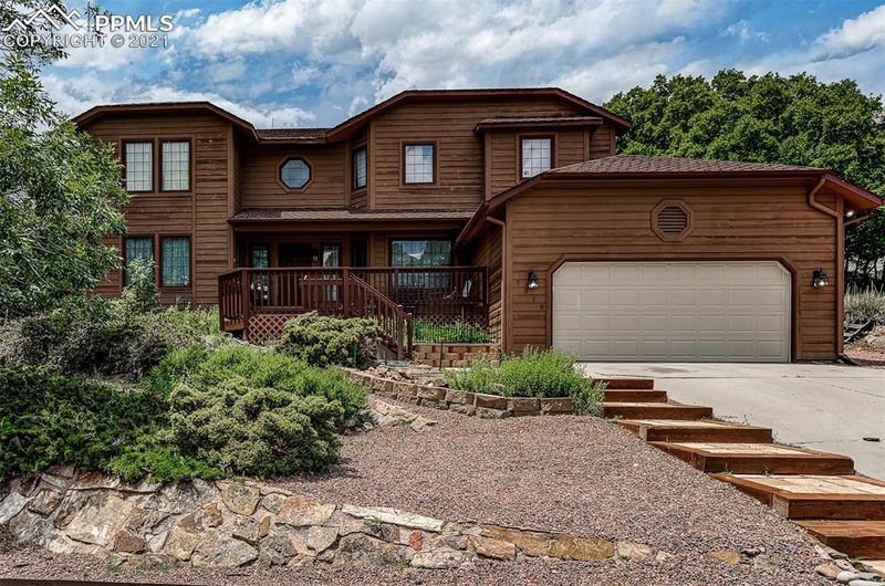 7018 Oak Valley Dr, Colorado Springs, CO 80919