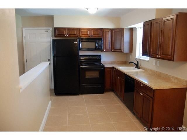 702 Dean Dr, Colorado Springs, CO 80911