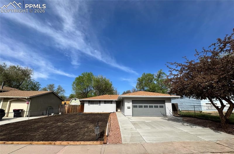 702 Zion Dr, Colorado Springs, CO 80910