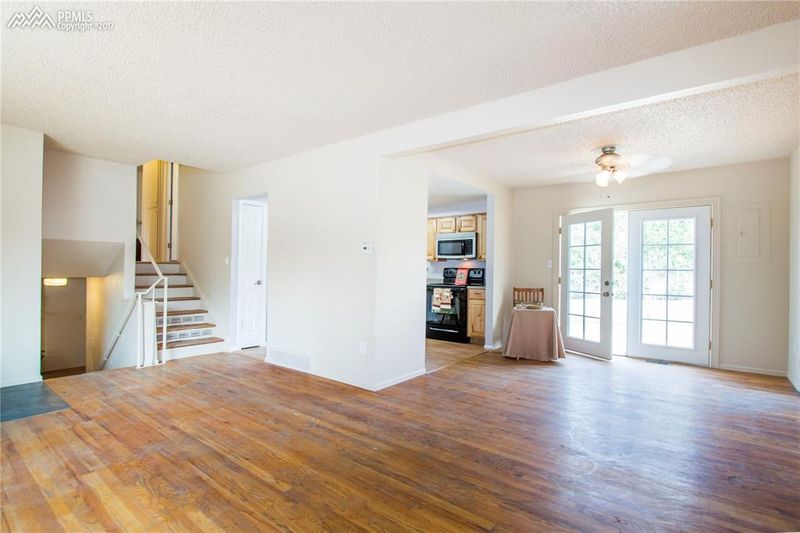 7020 Coolidge Ct, Colorado Springs, CO 80911