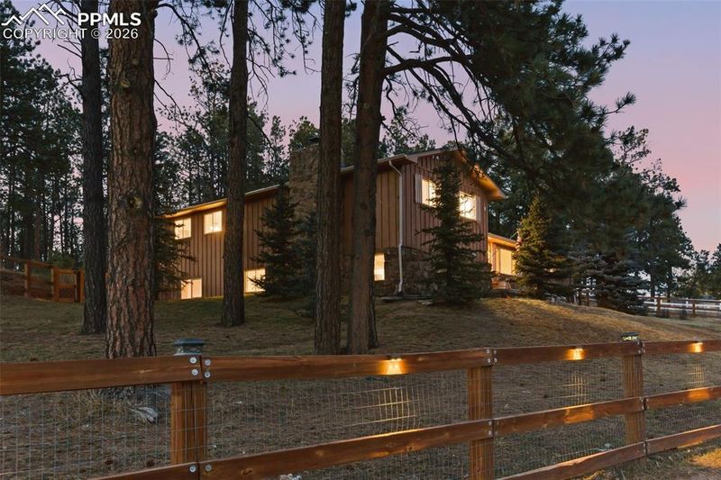 7020 Wildridge Rd, Colorado Springs, CO 80908