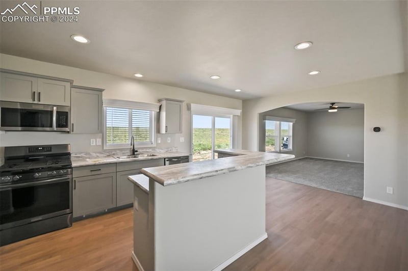 7022 Halex Grv, Colorado Springs, CO 80928
