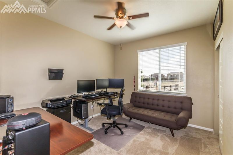 7034 Pear Leaf Ct, Colorado Springs, CO 80927