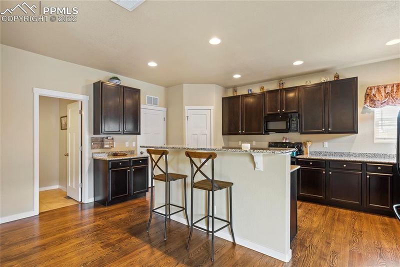 7038 Dutch Loop, Colorado Springs, CO 80925