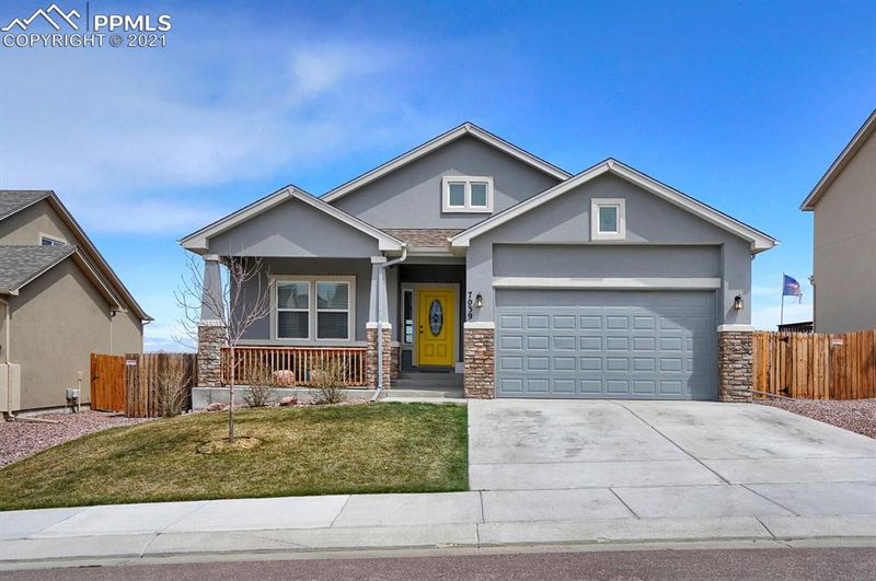 7039 Dutch Loop, Colorado Springs, CO 80925