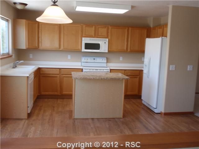 7040 Stockwell Dr, Colorado Springs, CO 80922