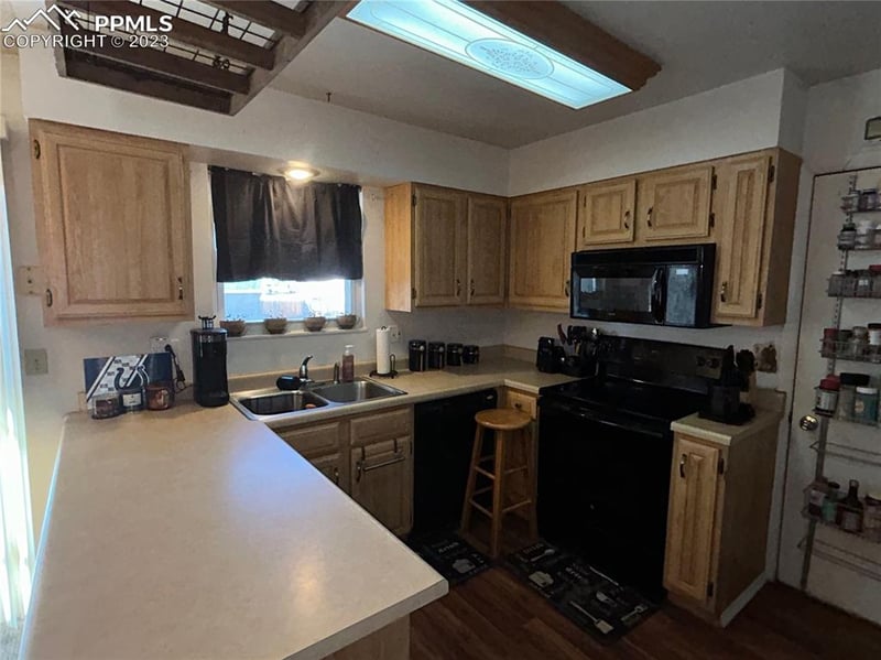 7040 Woody Creek Dr, Colorado Springs, CO 80911