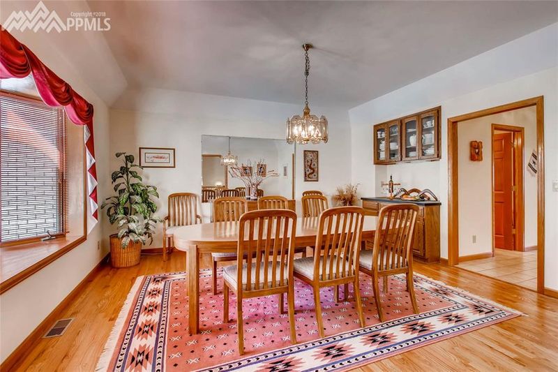 7044 Gail Pl, Colorado Springs, CO 80920