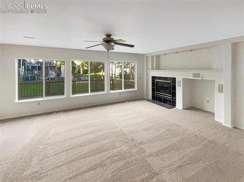 7045 Highcroft Dr, Colorado Springs, CO 80922