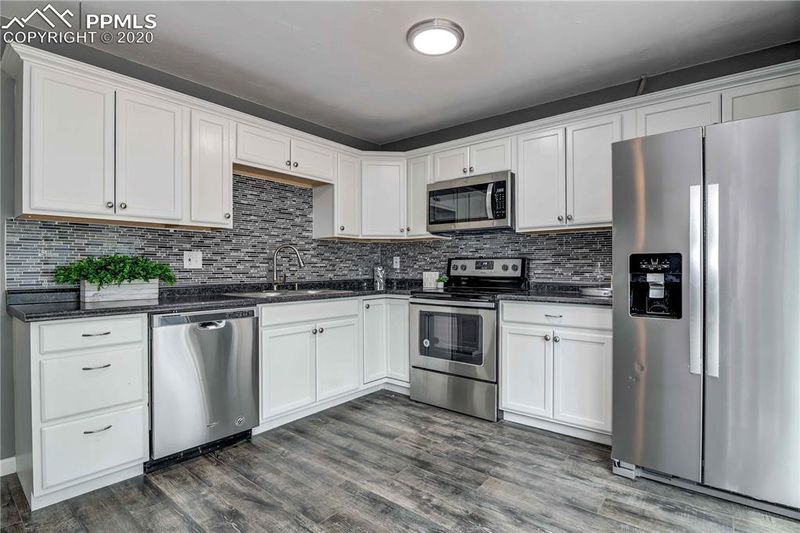 705 San Bruno Pl, Colorado Springs, CO 80906