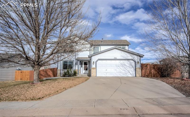 705 Stargate Dr, Colorado Springs, CO 80911