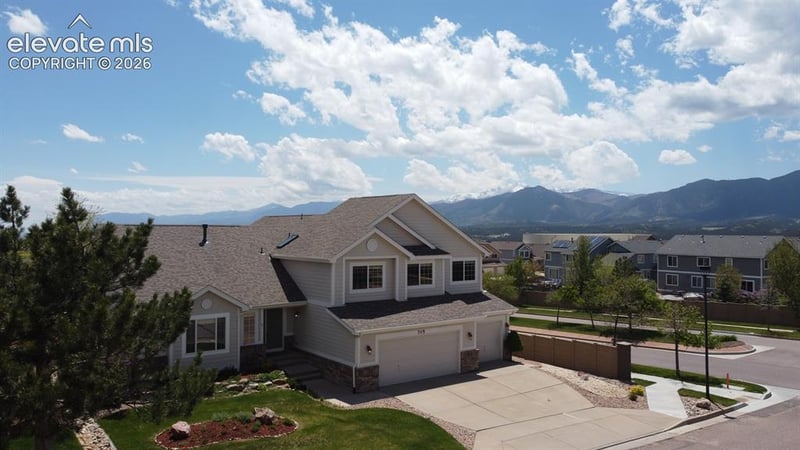 705 Witchhazel Ct, Colorado Springs, CO 80921