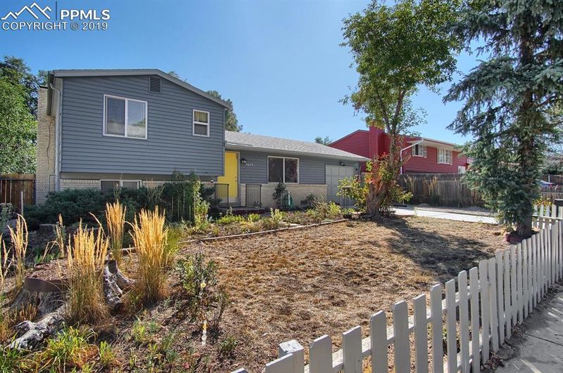 7055 Chippewa Rd, Colorado Springs, CO 80915