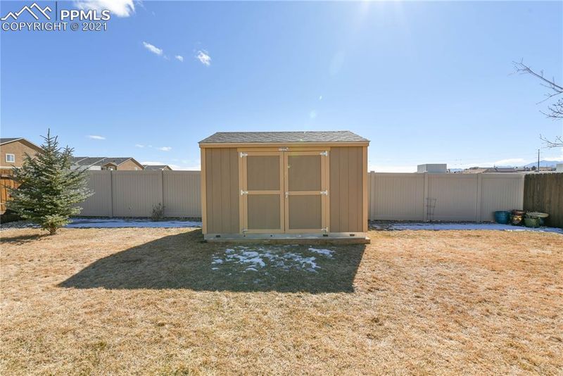7058 Red Cardinal Loop, Colorado Springs, CO 80908