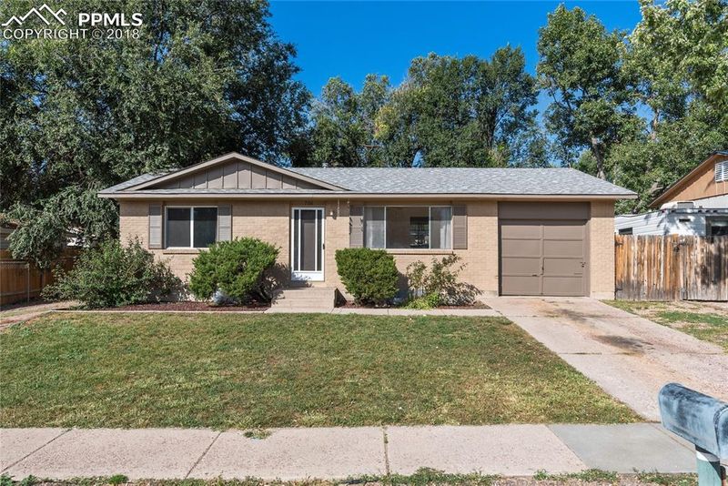 706 N Chelton Rd, Colorado Springs, CO 80909