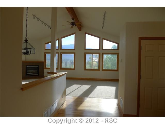 706 Crown Ridge Dr, Colorado Springs, CO 80904