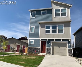 706 Grissom Dr, Colorado Springs, CO 80915