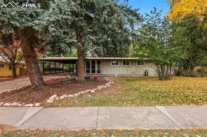 706 Valley Rd, Colorado Springs, CO 80904