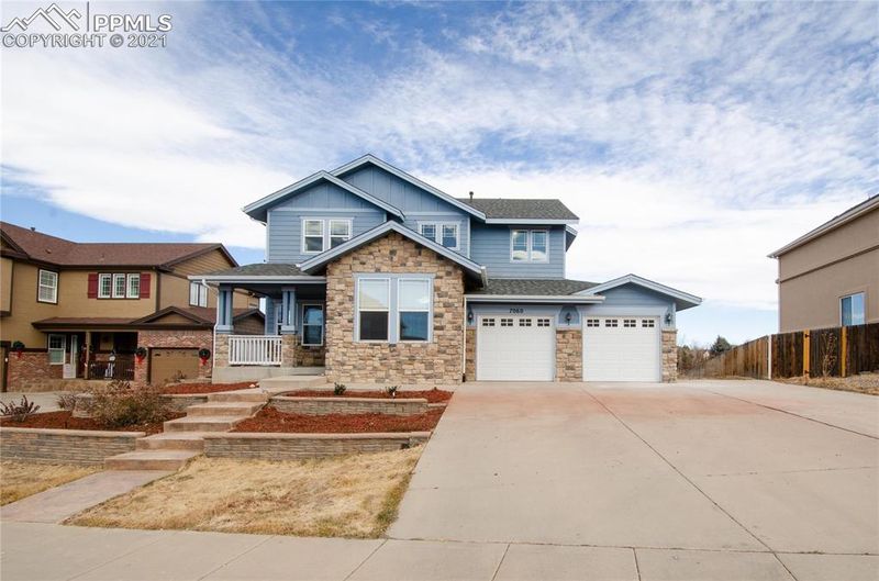 7060 Sapling Pl, Colorado Springs, CO 80922