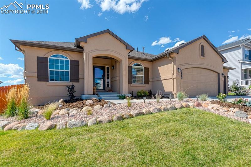 7064 Renegade Ridge Dr, Colorado Springs, CO 80923