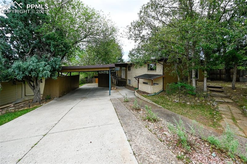 707 Orion Dr, Colorado Springs, CO 80906