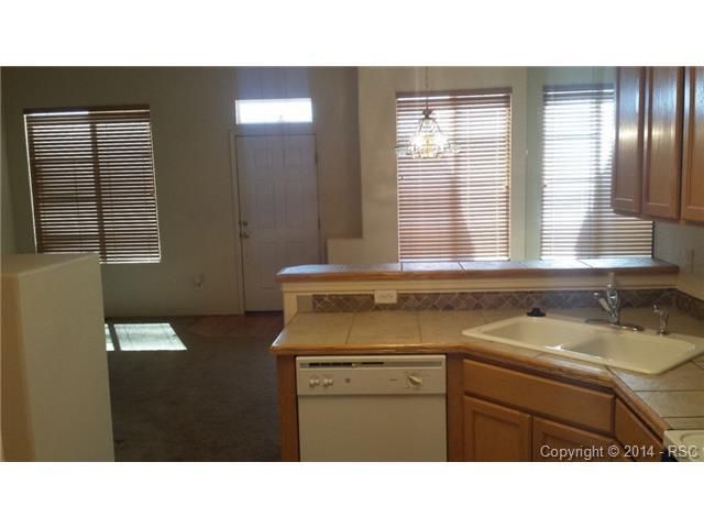 7070 Sand Crest Vw, Colorado Springs, CO 80923