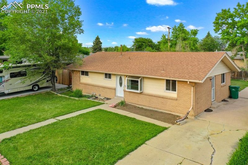 7072 Wolff St, Westminster, CO 80030