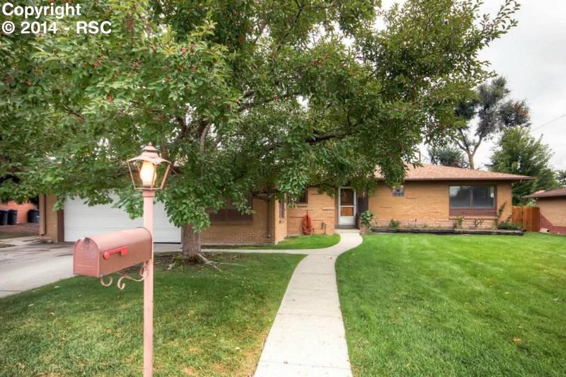 7075 W 23rd Ave, Lakewood, CO 80214