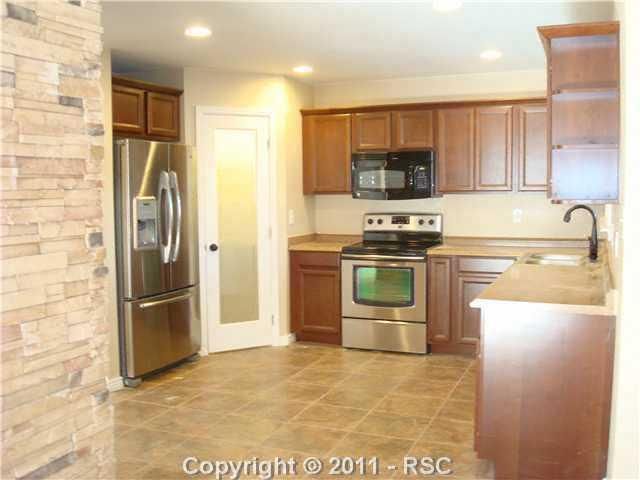 708 Widefield Dr, Colorado Springs, CO 80911
