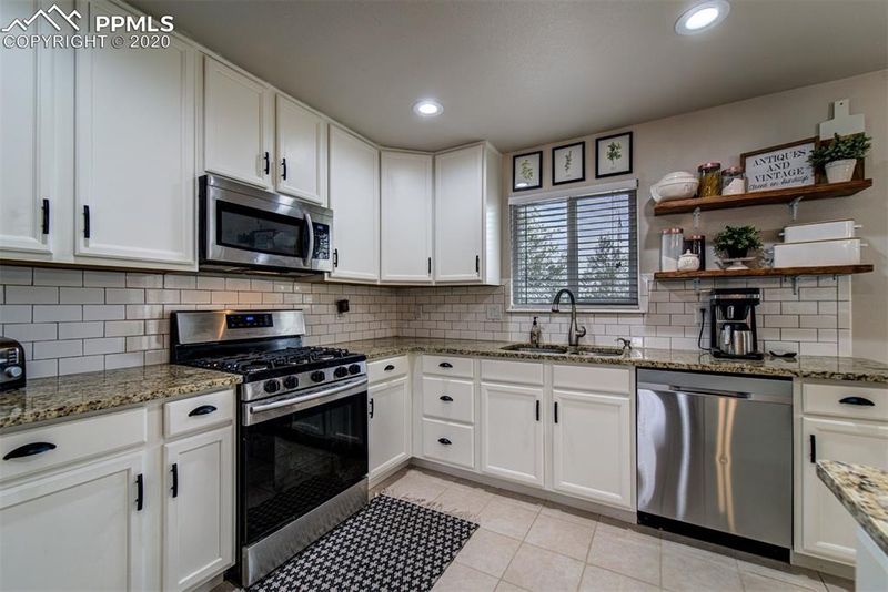 7080 Metropolitan St, Colorado Springs, CO 80911