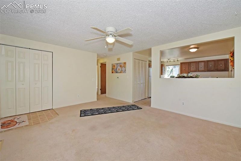 7085 Chippewa Rd, Colorado Springs, CO 80915