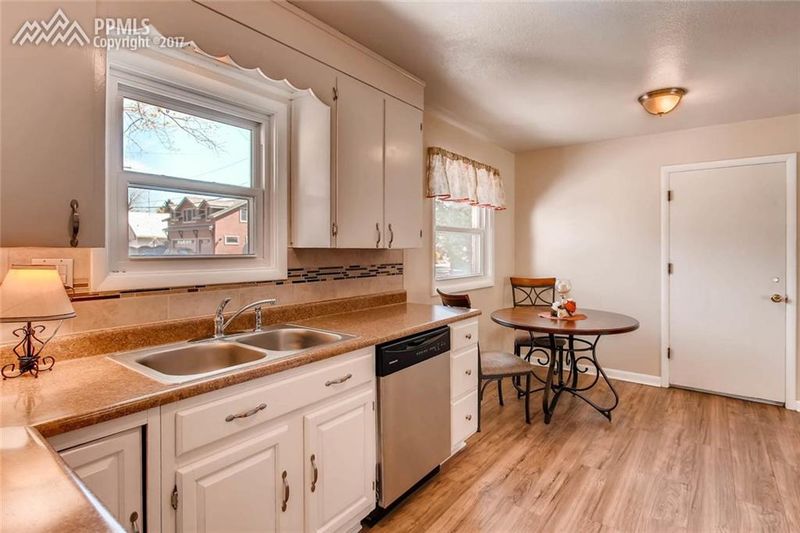 709 E Madison St, Colorado Springs, CO 80907