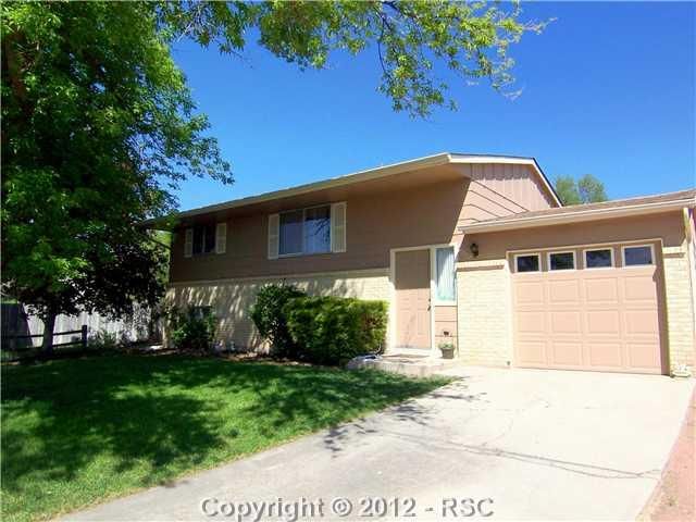 7092 Chippewa Rd, Colorado Springs, CO 80915