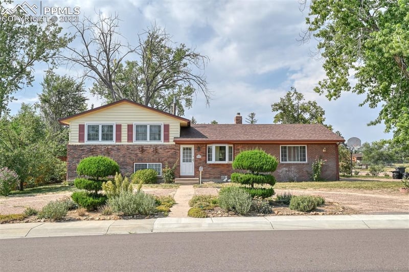 710 Leta Dr, Colorado Springs, CO 80911