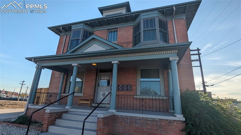 711 N Albany Ave, Pueblo, CO 81003