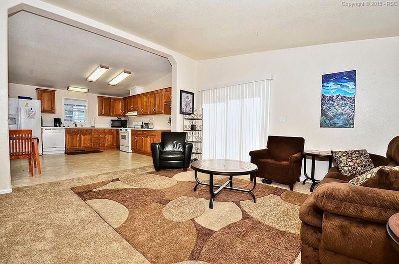712 E Moreno Ave, Colorado Springs, CO 80903