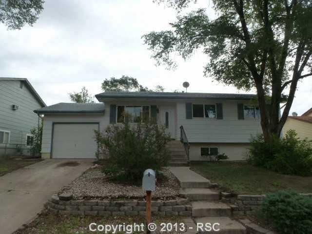 7120 White Mountain Dr, Colorado Springs, CO 80915