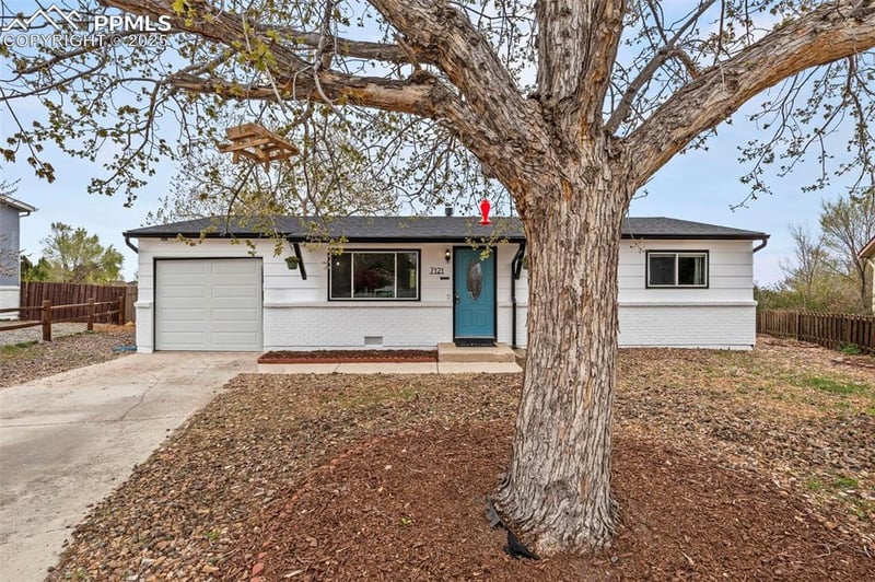 7121 Palmer Park Blvd, Colorado Springs, CO 80915