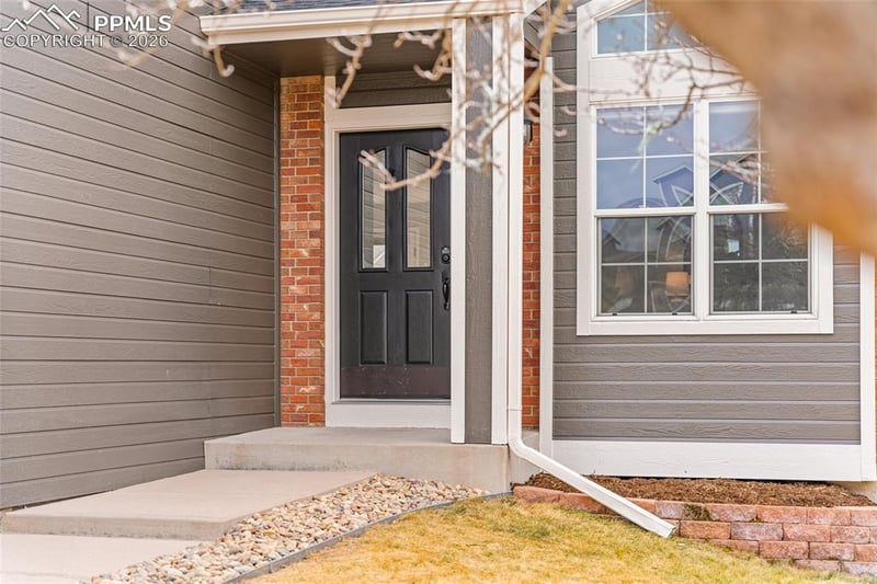 7125 Grand Prairie Dr, Colorado Springs, CO 80923